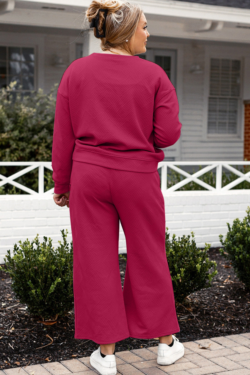 Poshli Luxe Two-Piece Lounge Set