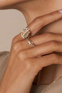 Elegant Spark Zircon Ring