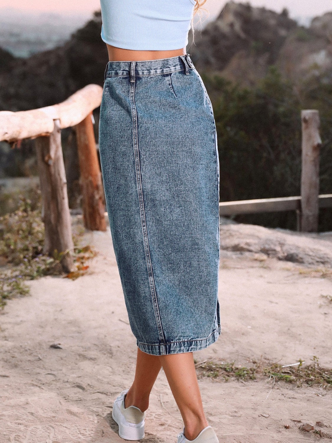 Riviera Buttoned Denim Midi Skirt