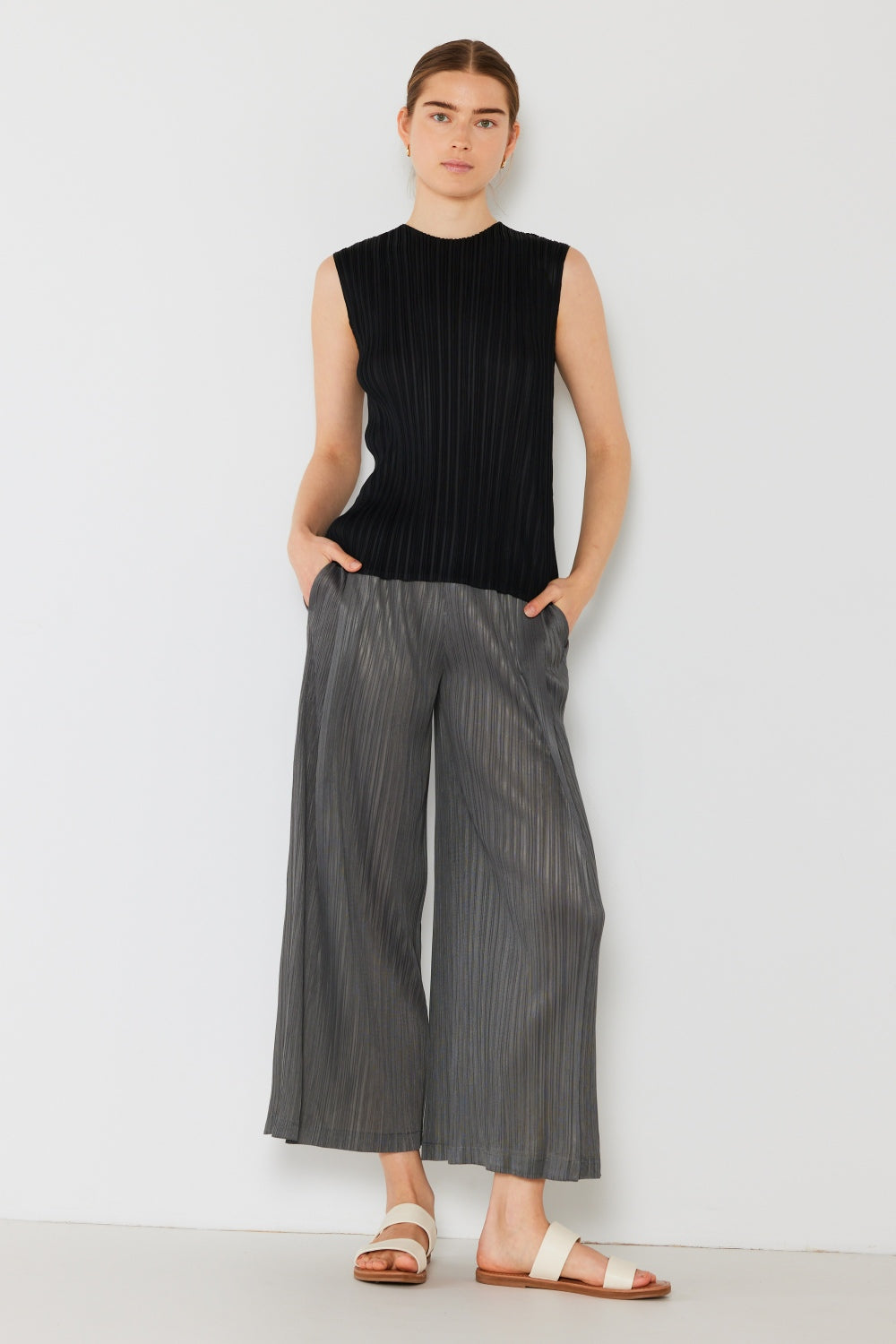 Marina West Elegance Pleated Wide-Leg Pants