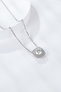 Poshli Boutique's Elegant Moissanite Flower Pendant Necklace