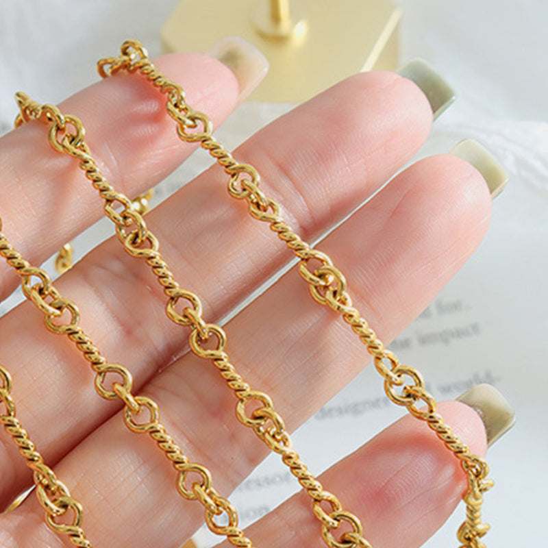 Golden Embrace Chain Link Necklace